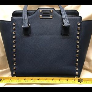 Gun Tote’n Mamas Leather concealed carry purse